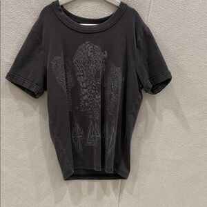 Def Leppard Kids Black Graphic Tee